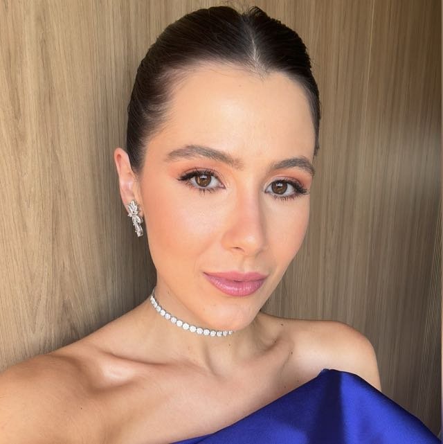Dra. Bruna Bobato Cortez
